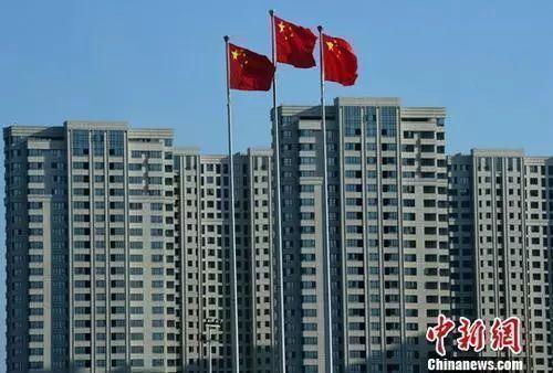 資料圖：一處剛建設(shè)完工的房地產(chǎn)樓盤。 <a target='_blank'  data-cke-saved- >中新社</a>記者 張斌 攝


