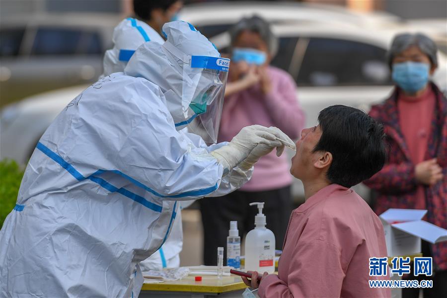 （新華全媒頭條·兩會精神看落實·圖文互動）（5）整體謀劃、系統(tǒng)升級、全面提升——落實全國兩會精神織牢織密公共衛(wèi)生防護網(wǎng)