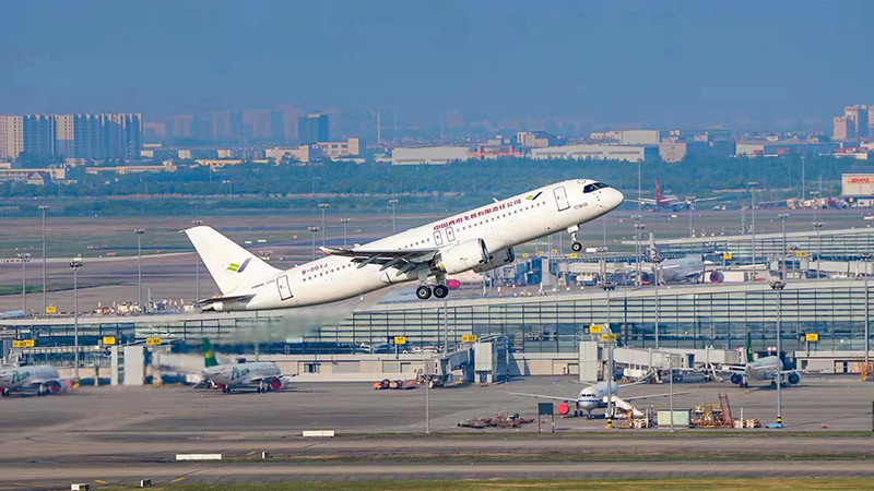 2022年5月14日，即將交付的首架C919大飛機(jī)首飛試驗(yàn)成功。